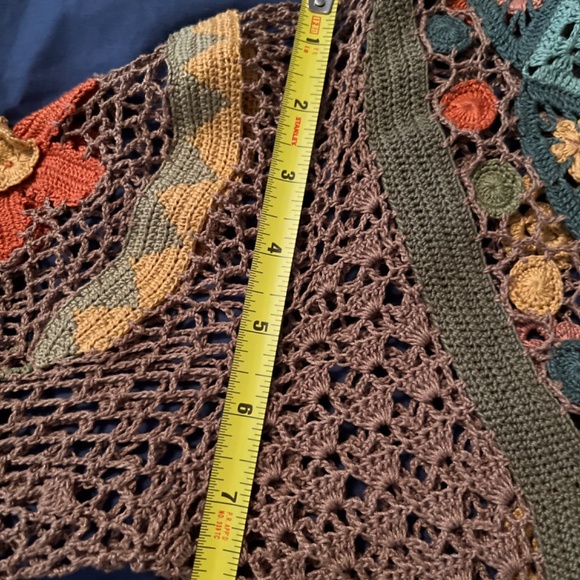 Peruvian Connection hand crocheted art to wear masterpiece floral open cardigan. - Picture 11 of 16